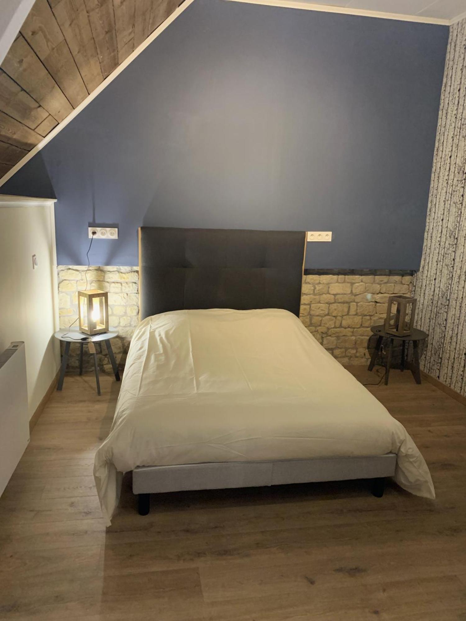 Вилла Comfortable House For 6 Guests In Saint-Come-Du-Mont Экстерьер фото